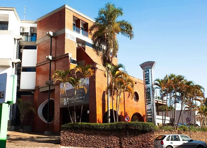 Hotel Verdes Mares