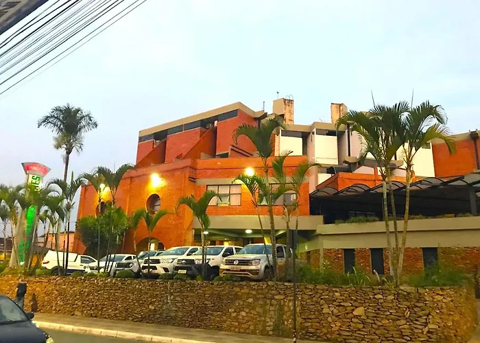 Hotel Verdes Mares